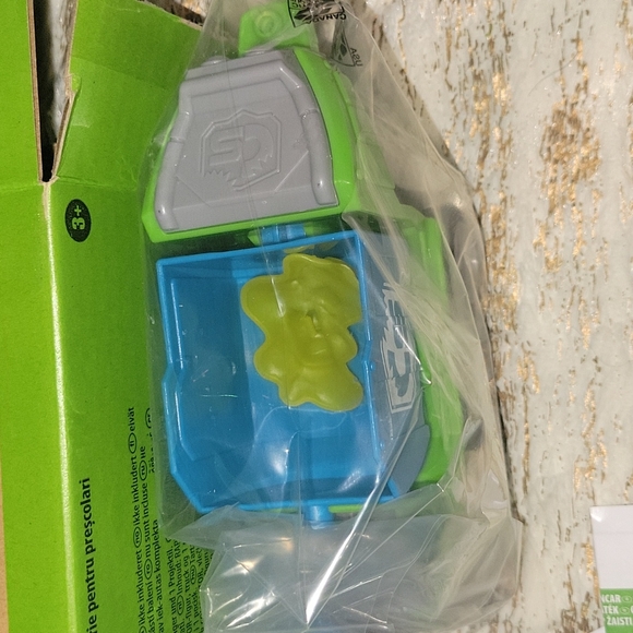 NIB | Playskool x Chomp Squad Playsets - Picture 8 of 14